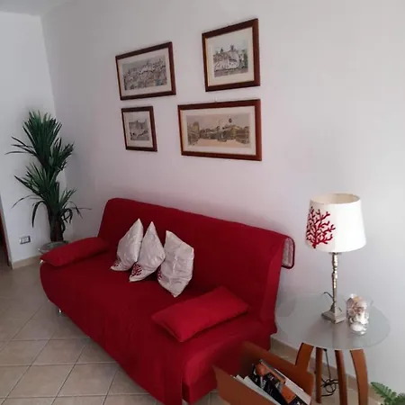 アパート Casa Corallo Centralissimo Due Letto Cucina E Nuovo Letto Matrimoniale E Singoli Aria Condizionata Parcheggio Interno Coperto Ideale X 2 O 3 Moto