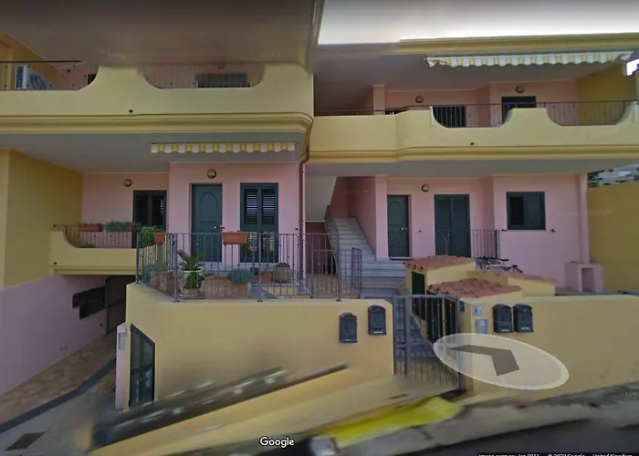 Casa Corallo Centralissimo Due Letto Cucina E Nuovo Letto Matrimoniale E Singoli Aria Condizionata Parcheggio Interno Coperto Ideale X 2 O 3 Moto Appartement Muravera