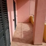 Apartman Casa Corallo Centralissimo Due Letto Cucina E Nuovo Letto Matrimoniale E Singoli Aria Condizionata Parcheggio Interno Coperto Ideale X 2 O 3 Moto