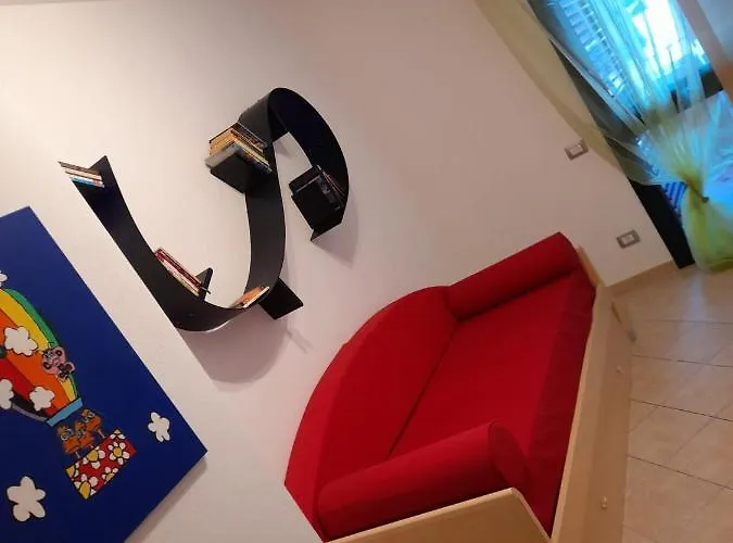 Appartamento Casa Corallo Centralissimo Due Letto Cucina E Nuovo Letto Matrimoniale E Singoli Aria Condizionata Parcheggio Interno Coperto Ideale X 2 O 3 Moto *